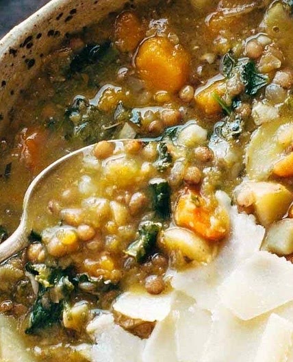 The Best Detox Crockpot Lentil Soup
