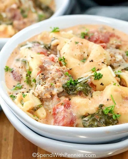 Creamy Crockpot Tortellini