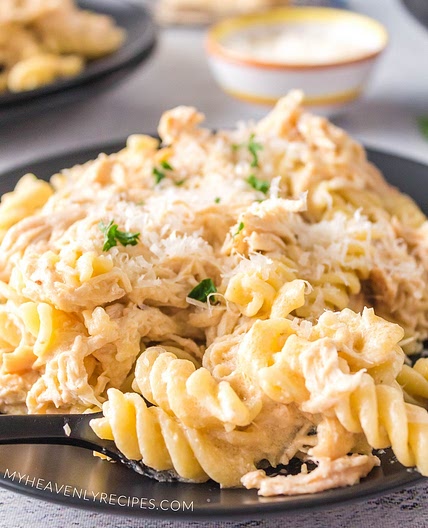 Olive Garden Crockpot Chicken Pasta