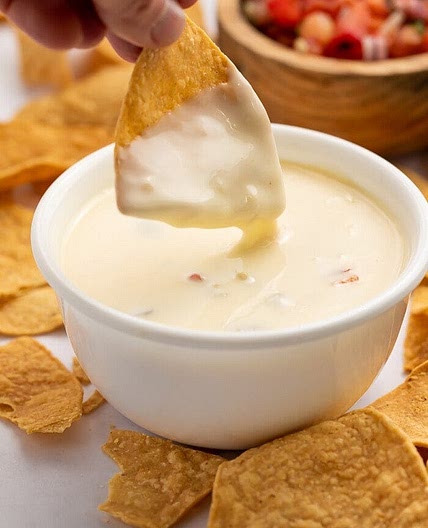 Mexican Restaurant Style Queso