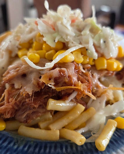 Mac and cheese pulled pork casserole