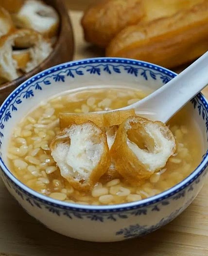 Tau Suan (豆爽, Lek Tau Suan, Split Mung Bean Dessert)