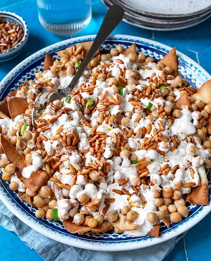 Fatteh (Spiced Chickpeas with Crispy Pita and Garlicky Yogurt)
