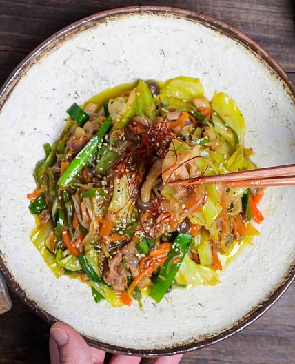 Buta Yasai Itame (Japanese Vegetable Stir Fry with Pork)