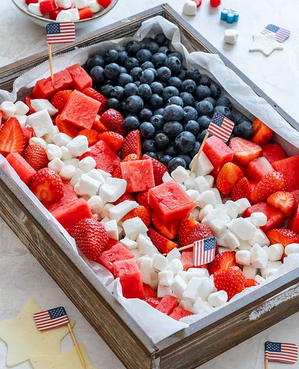 4th of July Fruit Platter