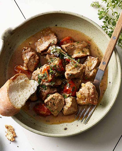 Sommer-Kalbsragout mit Kräutern