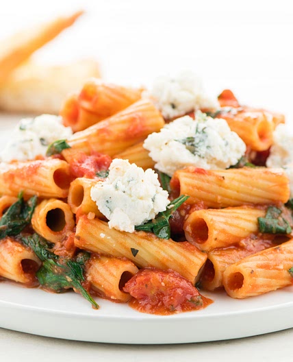 Ricotta Rigatoni Casserole with garlic bread