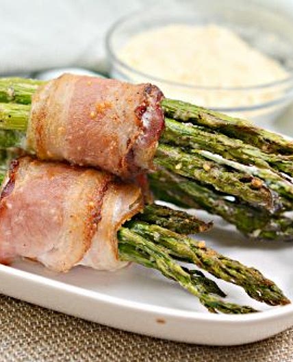 Keto Bacon-Wrapped Parmesan Asparagus Bundles