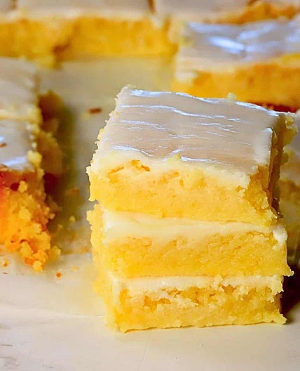 Low Carb Lemon Brownies