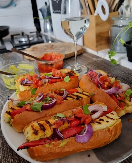 Halloumi Hot Dogs