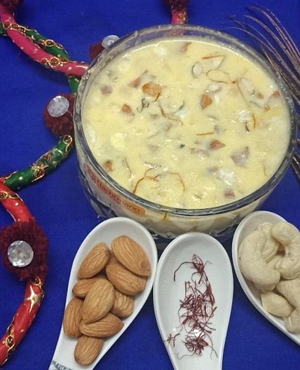 केसर बासुंदी (Kesar basundi recipe in Hindi)