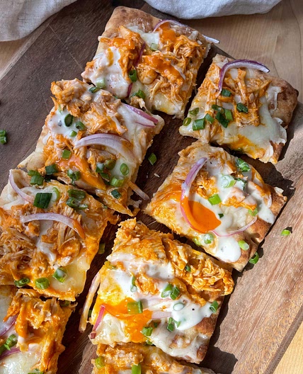 Buffalo Chicken Flatbread