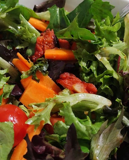 Sweet sesame-chilli dressing