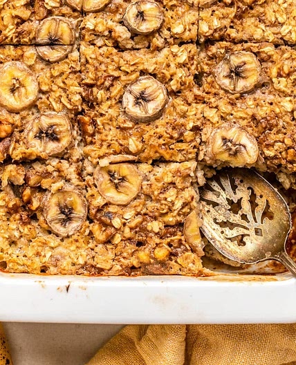Banana Bread Baked Oatmeal