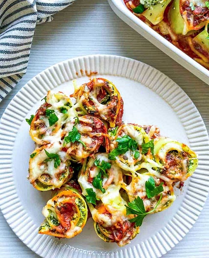 Cheesy Spinach and Ricotta Lasagna Roll Ups