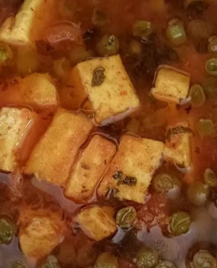 मटर पनीर (matar paneer recipe in Hindi)