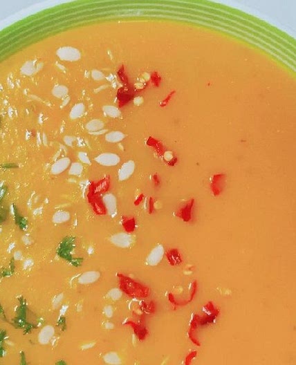 कैरोट जिंजर सूप (Carrot Ginger Soup Recipe In Hindi)