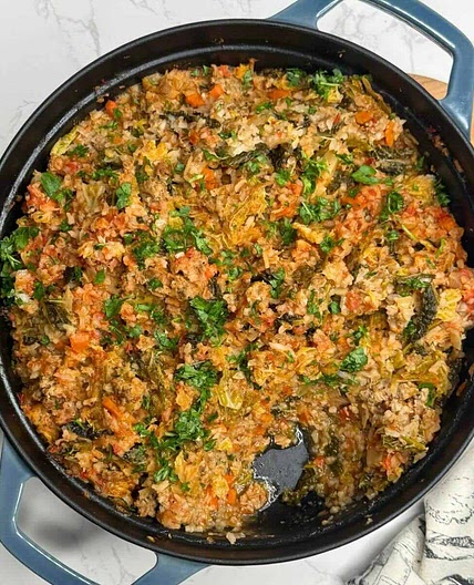 Lazy Cabbage Roll Casserole (with Ground Beef and Rice)