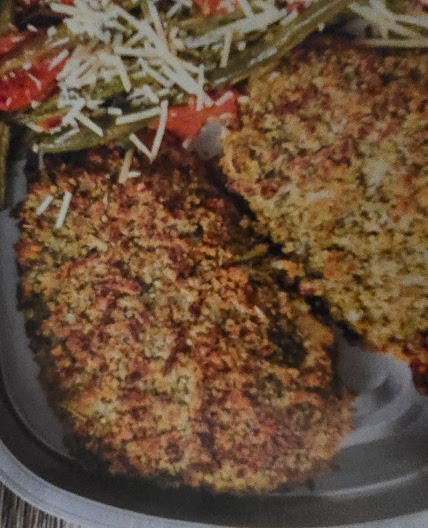 CRUNCHY PESTO MOZZARELLA CHICKEN