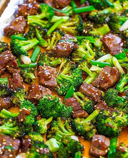 15-Minute Sheet Pan Beef and Broccoli