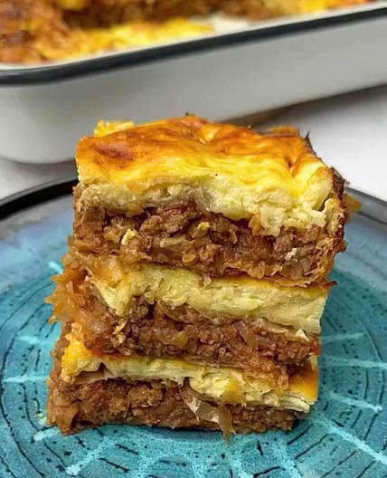 Turkish Borek Recipe (Sigara Böreği) – Flaky Cheese & Spiced Meat Pastry