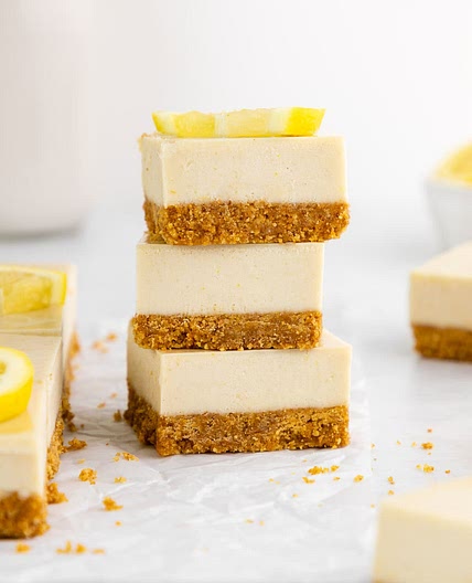 No-Bake Lemon Cheesecake Bars