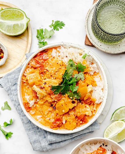 Instant Pot Thai Pumpkin Chicken Curry