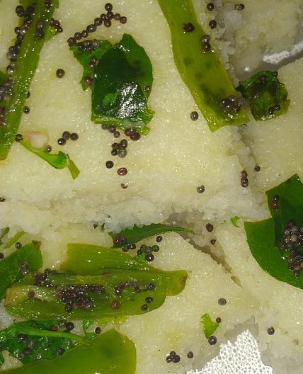 रवा ढोकला (rava dhokla recipe in Hindi)