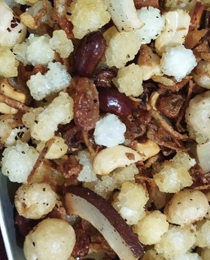 उपवास की नमकीन (Upwas ki namkeen recipe in Hindi)