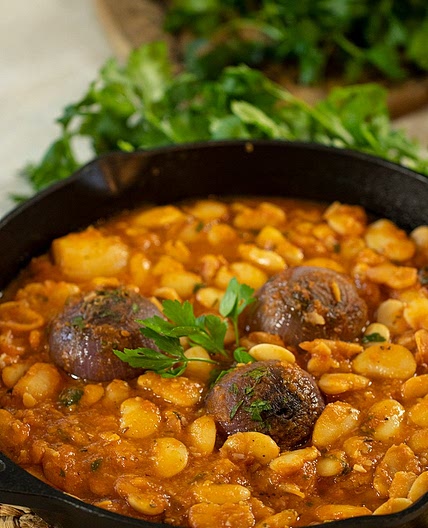 Greek Stifado Bean Stew: Giant Beans with Shallots