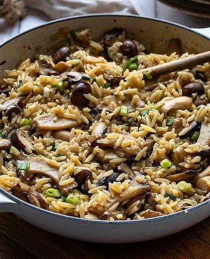 Cremige Pilz Orzo Pfanne