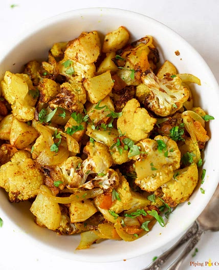 Roasted Aloo Gobi (Indian Spiced Potato & Cauliflower)