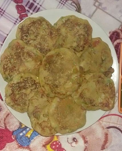 रवा उत्तपम (Rava uttapam recipe in Hindi)