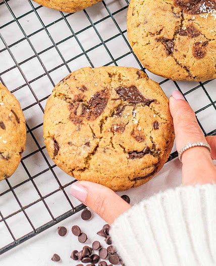 Vegan Tahini Cookies with Chocolate Chunks