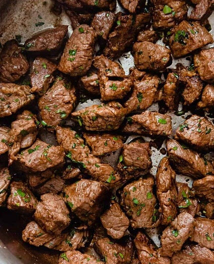Cajun Garlic Butter Steak Bites