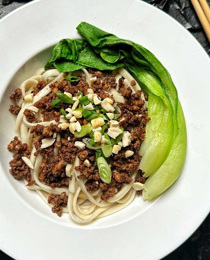 Dan Dan Noodles Recipe with Sesame Sauce and Chilli Oil