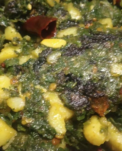 आलू पालक की सब्जी (aloo palak ki sabzi recipe in Hindi)