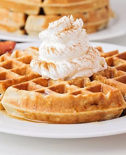 Cinnamon Waffles - Easy and Delicious!