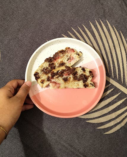 strawberry chocolate chip banana bread