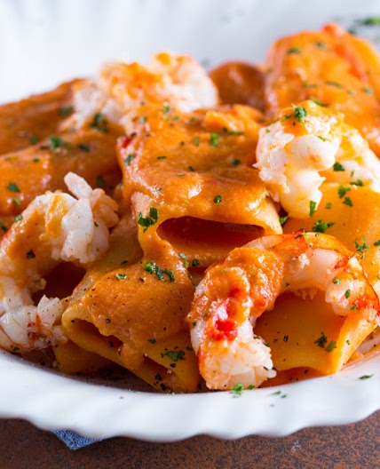 Paccheri alla crema di scampi e gamberi