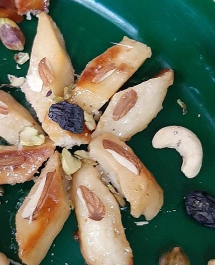 पनीर खुरमा(Paneer Khurma recipe in hindi)