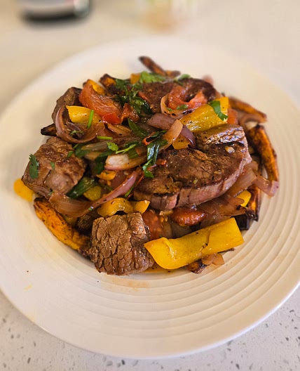 Lomo Saltado