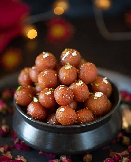 Angoori Gulab Jamun