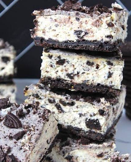 Cookies & Cream Cheesecake