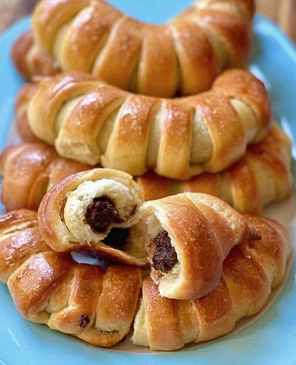 Recipe for Sweet Rolls with Jam Filling