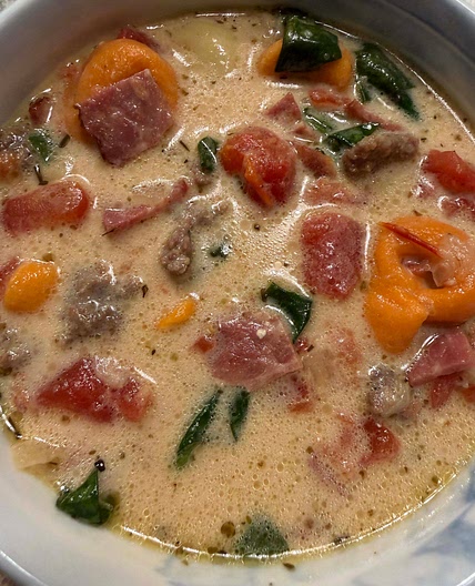 Tortellini & Sausage Crockpot Soup