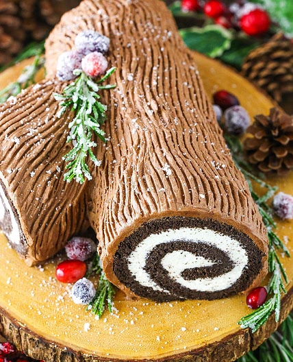 Yule Log Cake (Bûche de Noël)