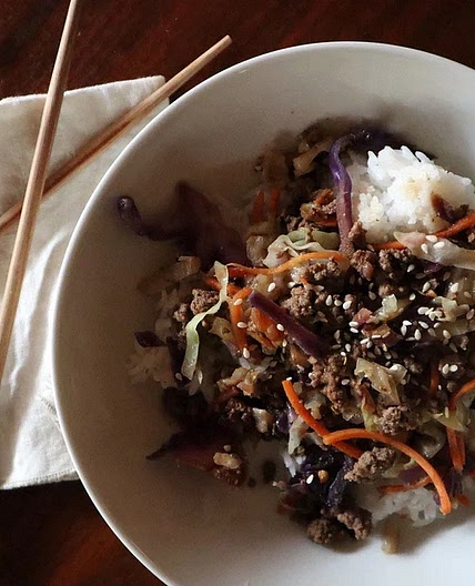 Sweet and Savory Ground Beef and Cabbage Stir-Fry
