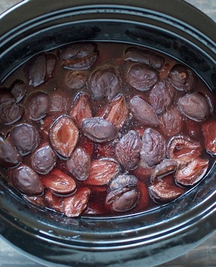 Slow Cooker Brown Sugar Plum Butter