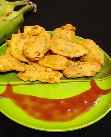 कच्चे केले की पकोड़ी (Raw Banana Pakodi Recipe In Hindi)
